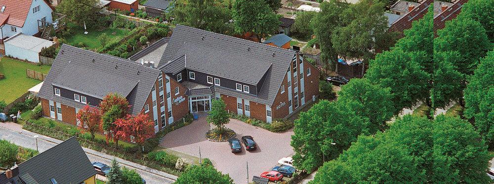 Hotel Landhaus Dierkow Rostock Bagian luar foto